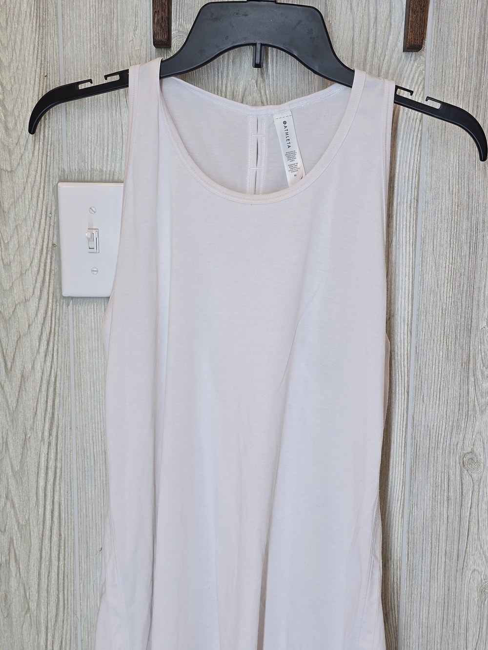 Athleta Pale Pink Scoop Neck Tank Top